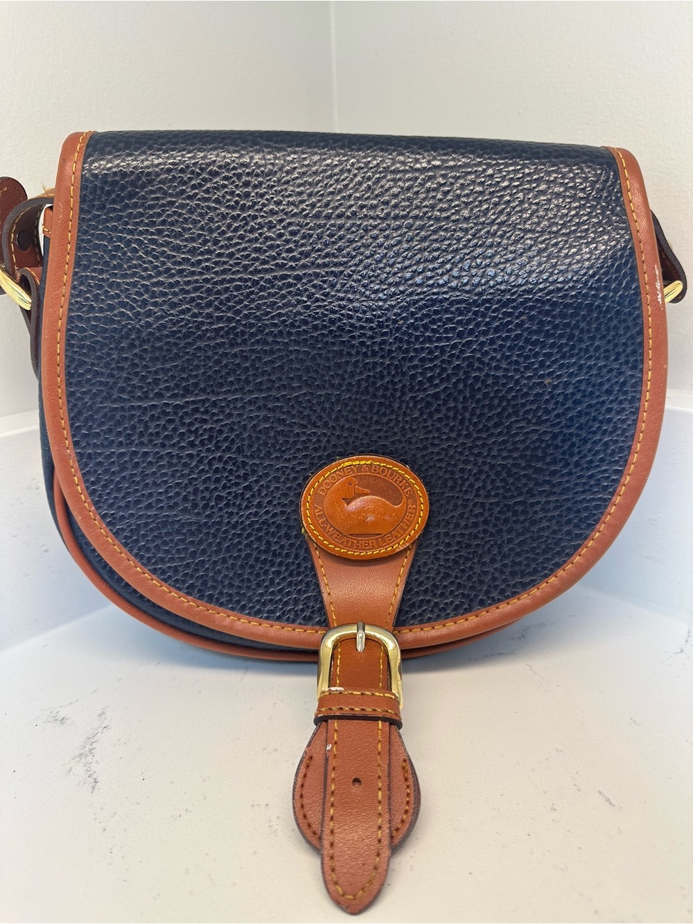 Vintage Dooney & Bourke R30 AWL Navy British Tan Saddle Bag